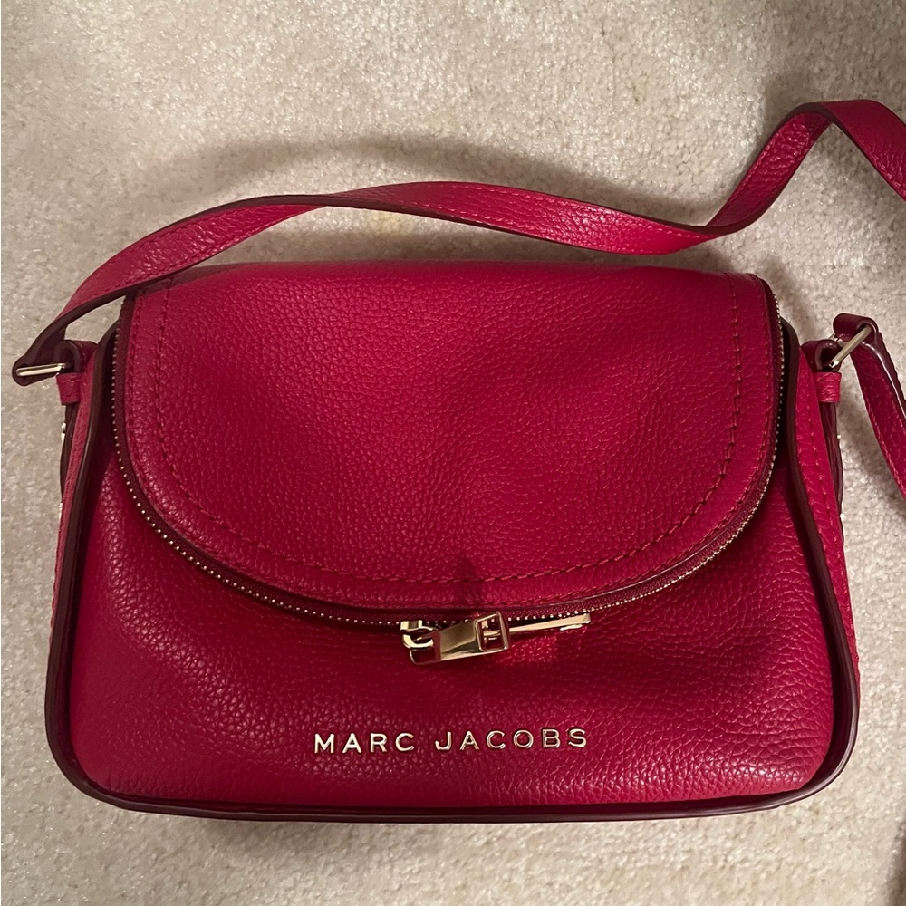Marc Jacobs— The Groove Leather Mini messager crossbody bad